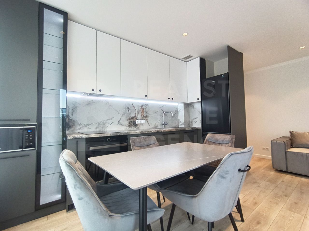 Chirie, apartament, 2 camere, str. Calea Ieșilor, Buiucani - Poză 1