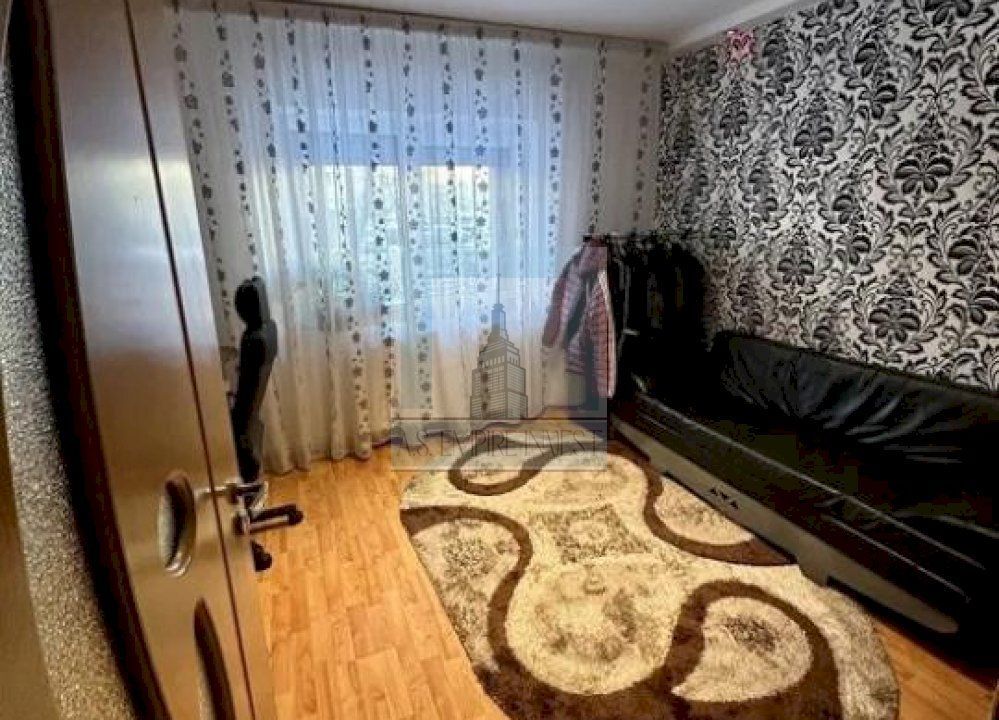 Ap 3 camere decomandat - zona Noua (ID:17899) - Poză 2