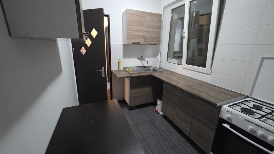 Apartament 2 camere decomandat Eroii Revolutiei - Metrou - Poză 8