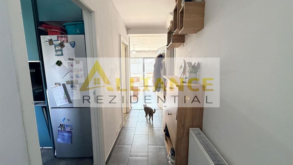 Mobilat si utilat- 4 camere- 2 bai - 200m de STV - Gata de mutare - Poză 5