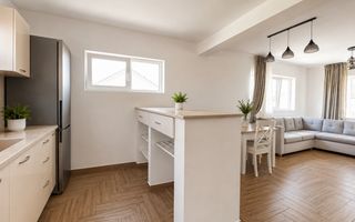 Casa tip duplex cu 4 camere de inchiriat in zona Europa - Poză 3
