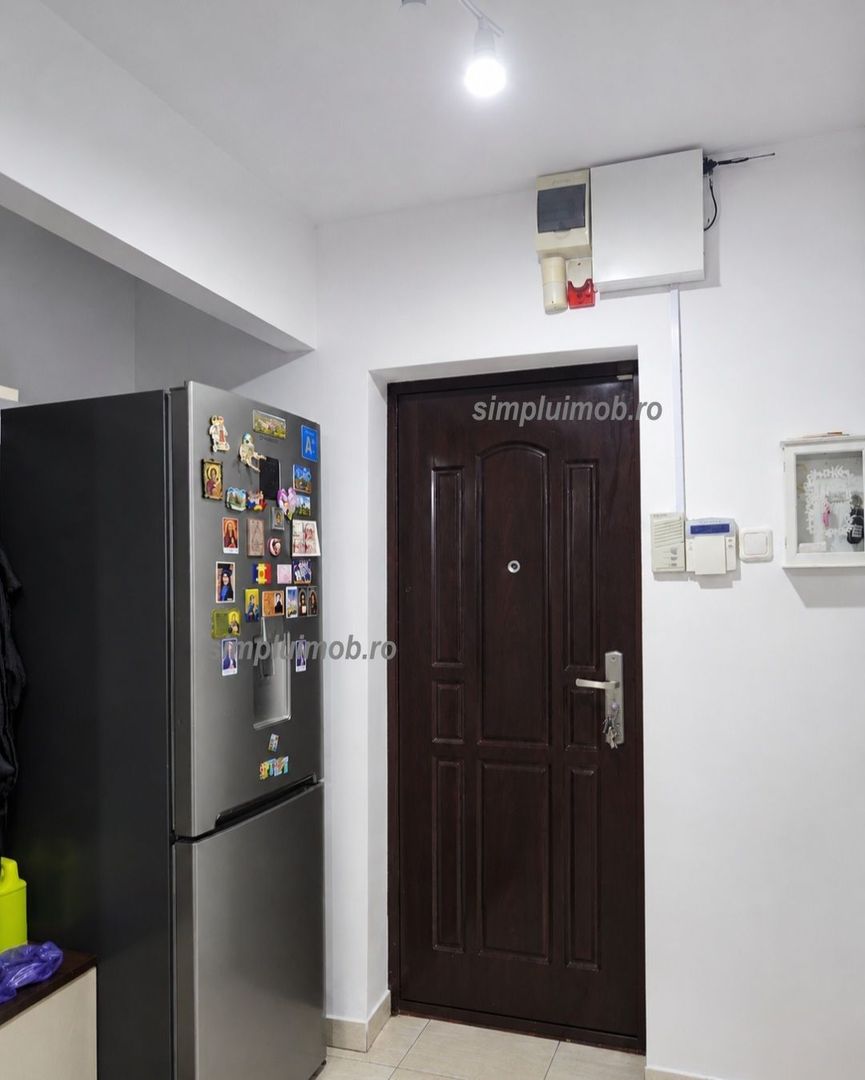 3 Camere Renovat Parcare Alexandru Obregia - Poză 10