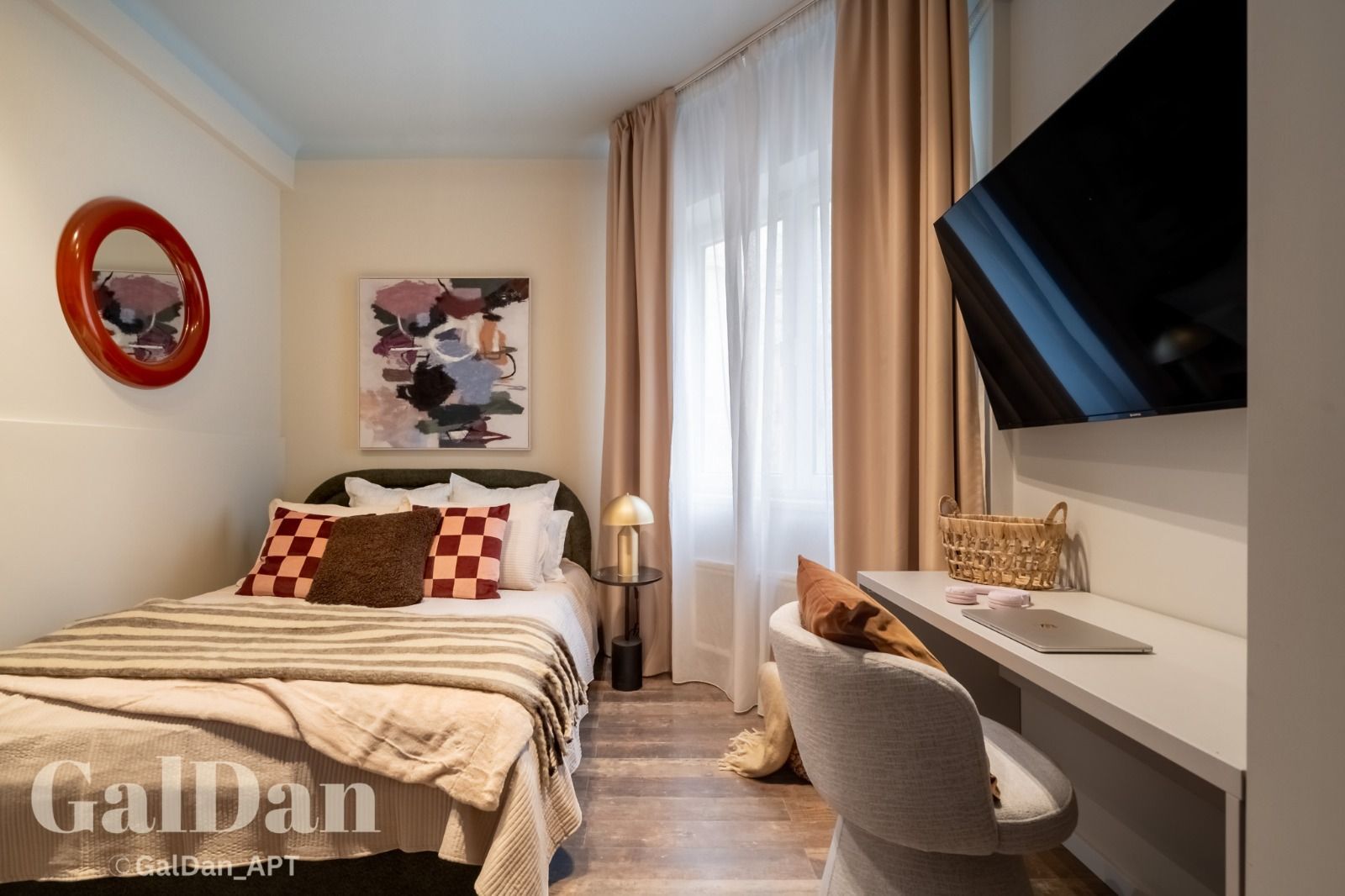 Studio elegant | Universitate | Prima inchiriere | Autonomie termica - Poză 1