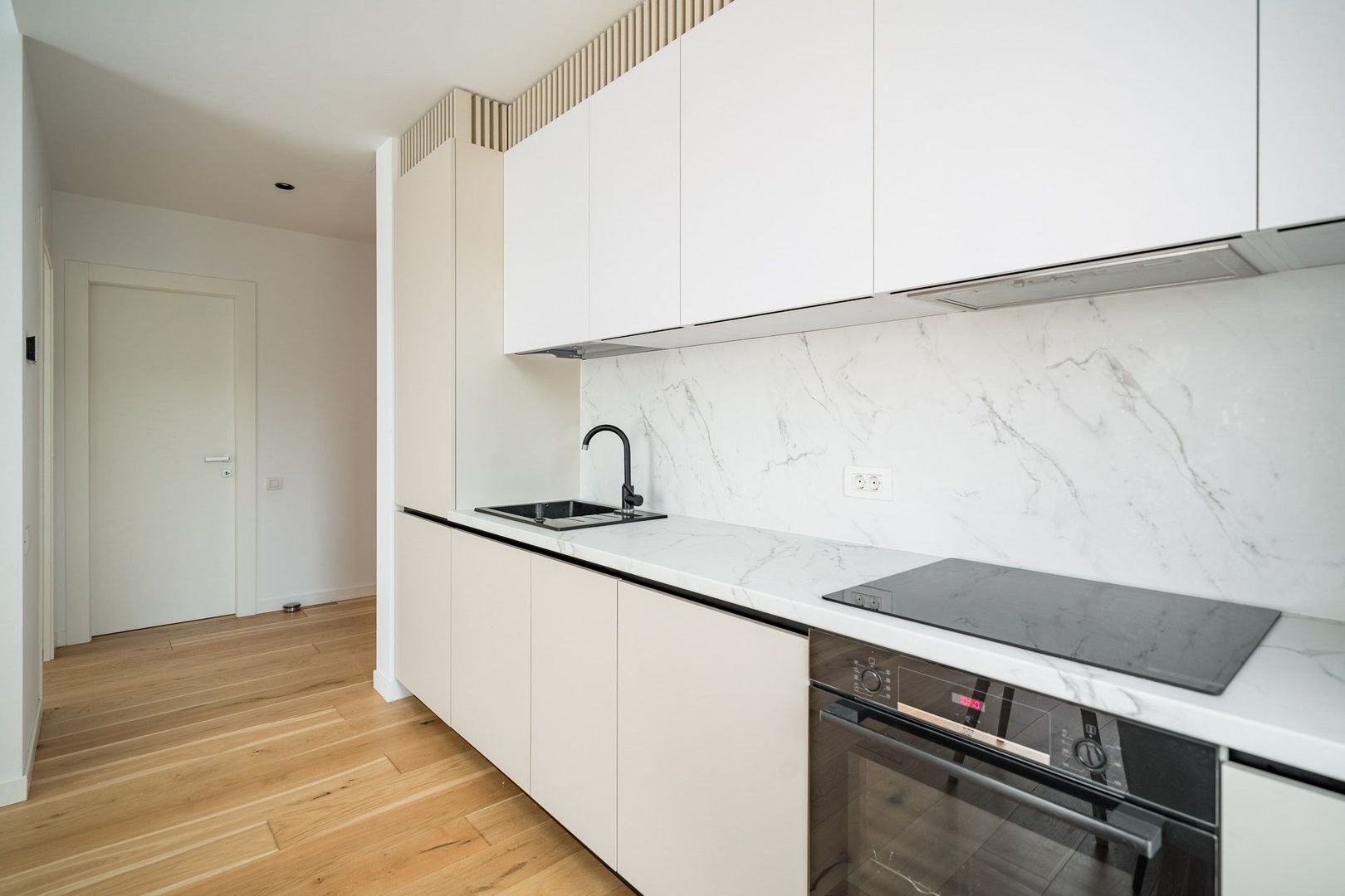 Apartament cu 2 camere in Amber Forest - Poză 4