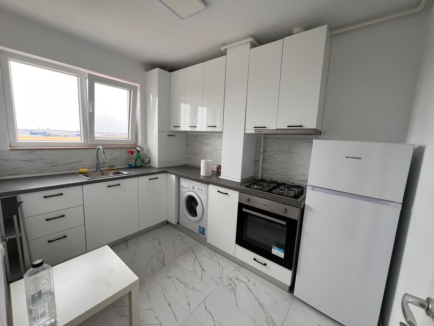 Garsoniera Ansamblul Rezidential Cosmopolis - Poză 4