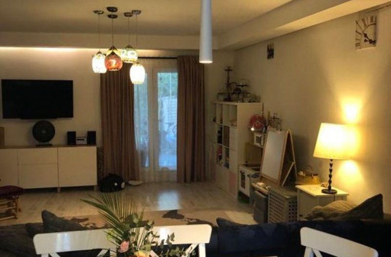 Vila mobilata si utilata, curte, terasa inchisa, parcare - Poză 13