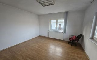 Casă spațioasă - Varianta Prundu Craiovei - Poză 5