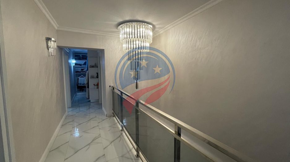 Casa Zona Liceului Pedagogic - Poză 12