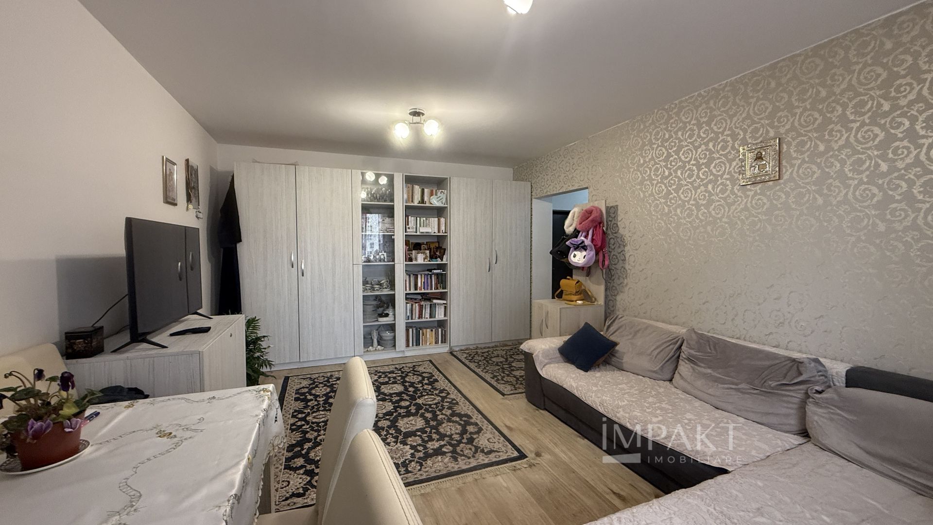Apartament cu 2 camere si parcare inclusa in Borhanci - Poză 3