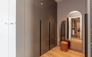 Inchiriem apartament 3 camere mobilat utilat lux cu parcare subterana - Poză 8