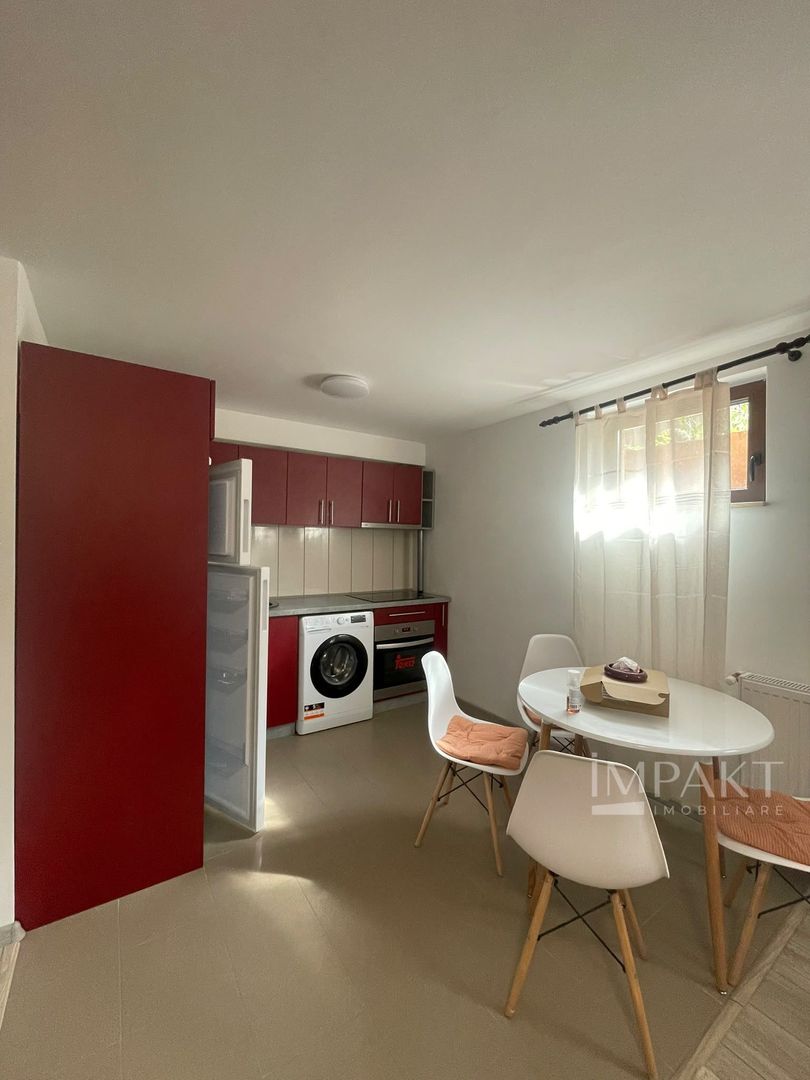 Apartament cu 3 camere decomandat, la casa, in zona Gheorgheni - Poză 2