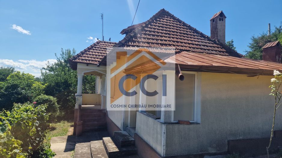 Casa in mediu rural cu teren - Poză 4