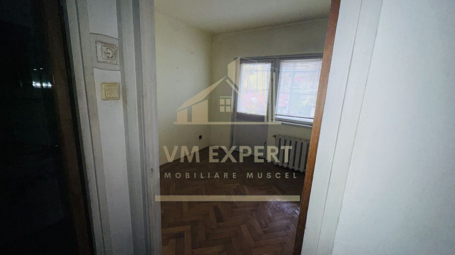 APARTAMENT 3 CAMERE ETAJ 3 CENTRU CAMPULUNG - Poză 19