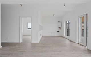 Casa Crevedia Parter Individuala - Comision 0 - Poză 3