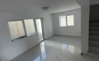 Casa de vanzare in Alba Iulia zona Cetate - Poză 1