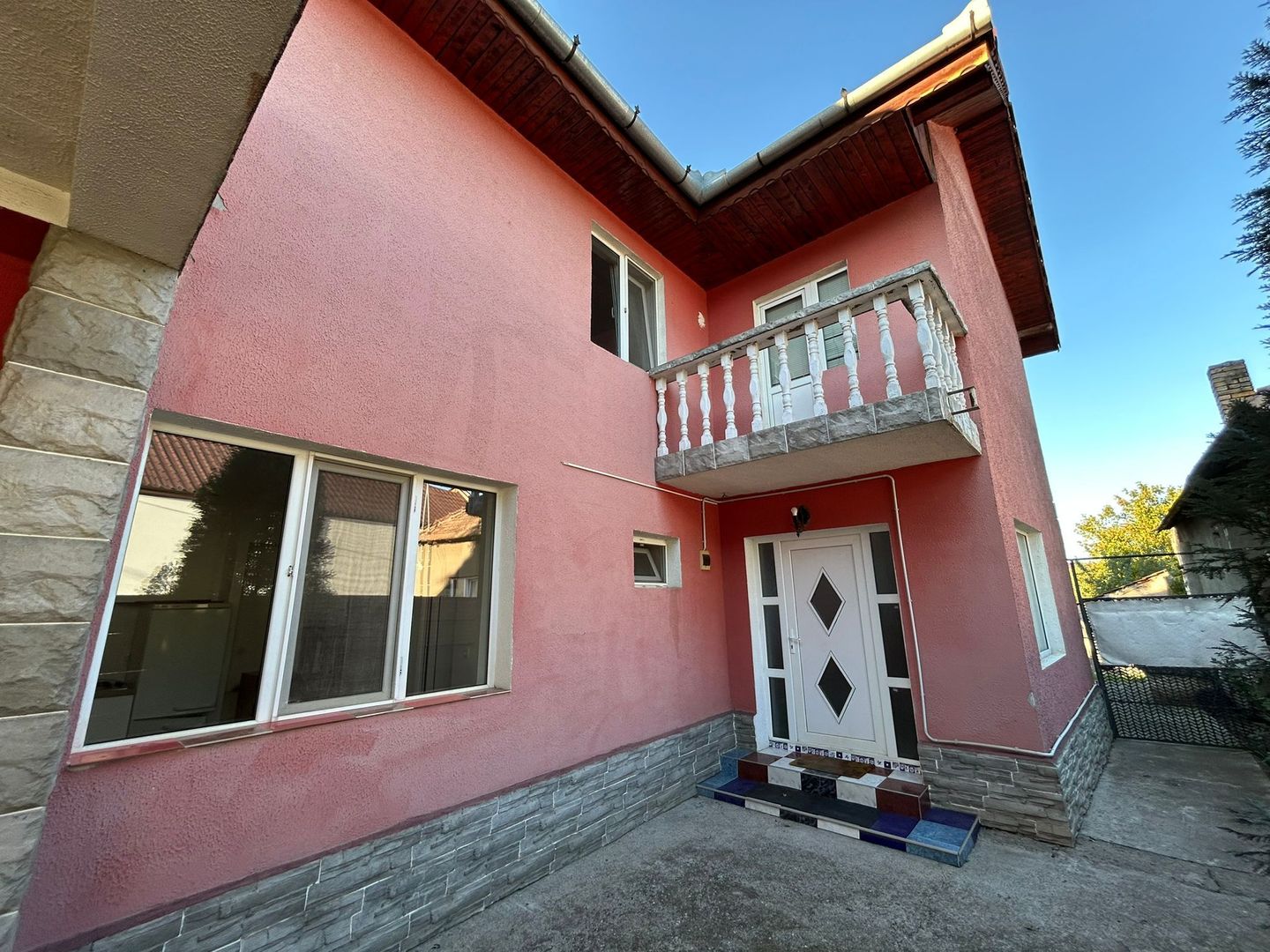 Casa Individuala - zona Centru - Poză 3