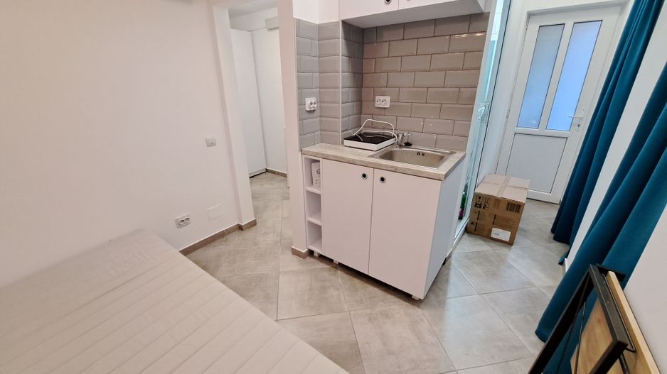 Garsoniera 12,50 mp - Universitate - Poză 2
