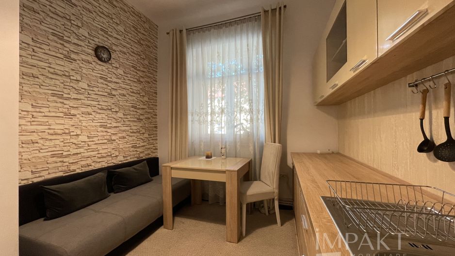Apartament cu o cameră în zona centrala! - Poză 7
