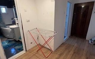 Apartament 2 camere decomandat zona Cug - 106.000 Euro - Poză 7