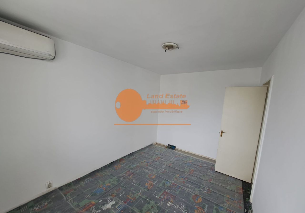 Apartament 2 Camere Metrou Dristor - Poză 9