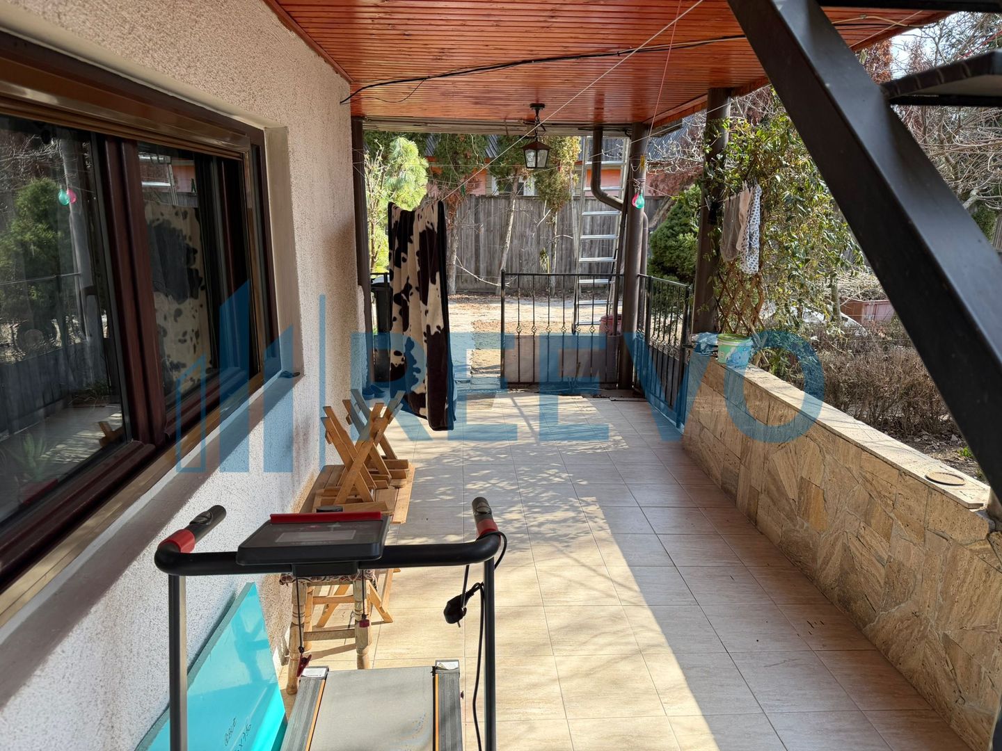 Casă/Vilă de vânzare în comuna Târgu Trotuș, județul Bacău. - Poză 52