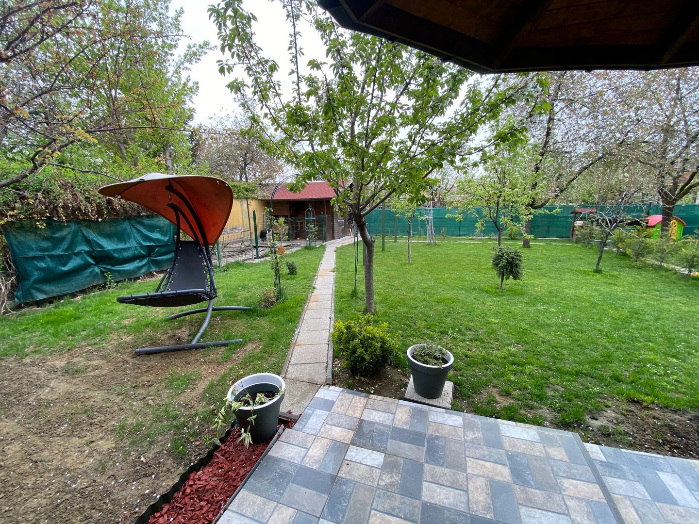 Casa cu 2 apartamente in zona Braytim - Poză 2