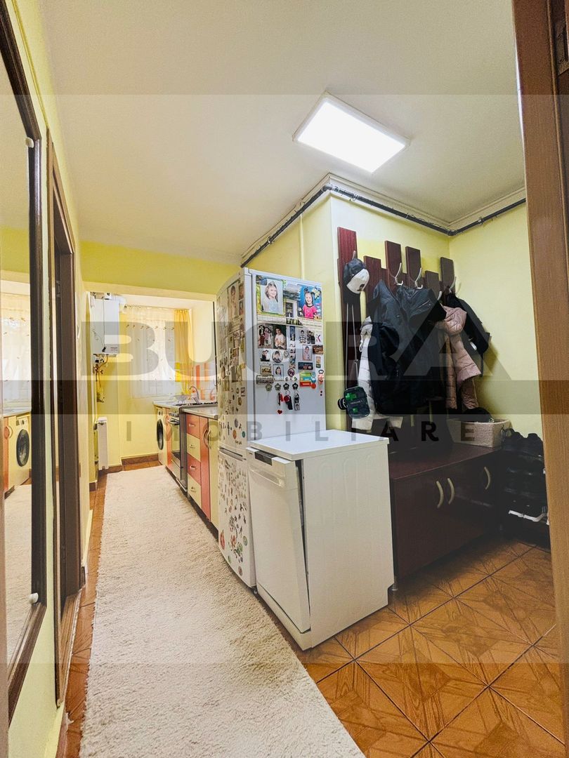 Apartament 3 camere decomandate, etaj intermediar, zona Platinia - Poză 13