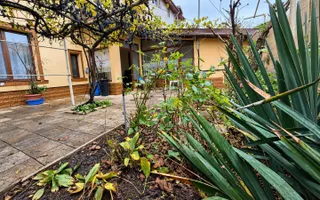 Apartament 2 camere + curte privata Podu Ros - 15 min Palas Campus - Poză 17