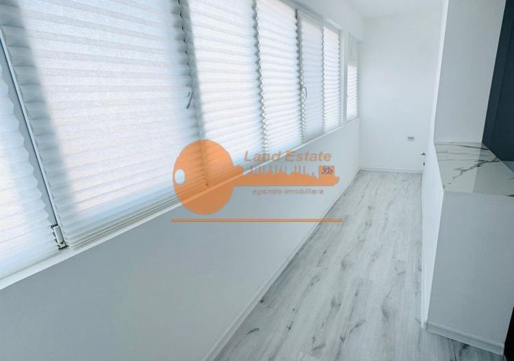 3 camere (metrou Titan-10 minute) - Poză 3