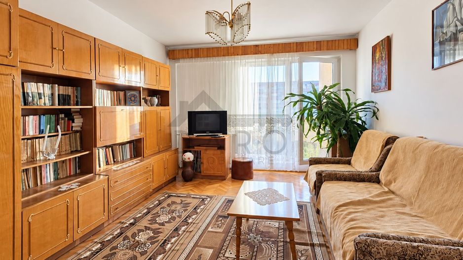 Vând apartament cu trei camere Tudor confort 1 - Poză 1