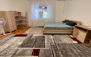 Casa cu teren frumos si garaj zona Mehala - Poză 5