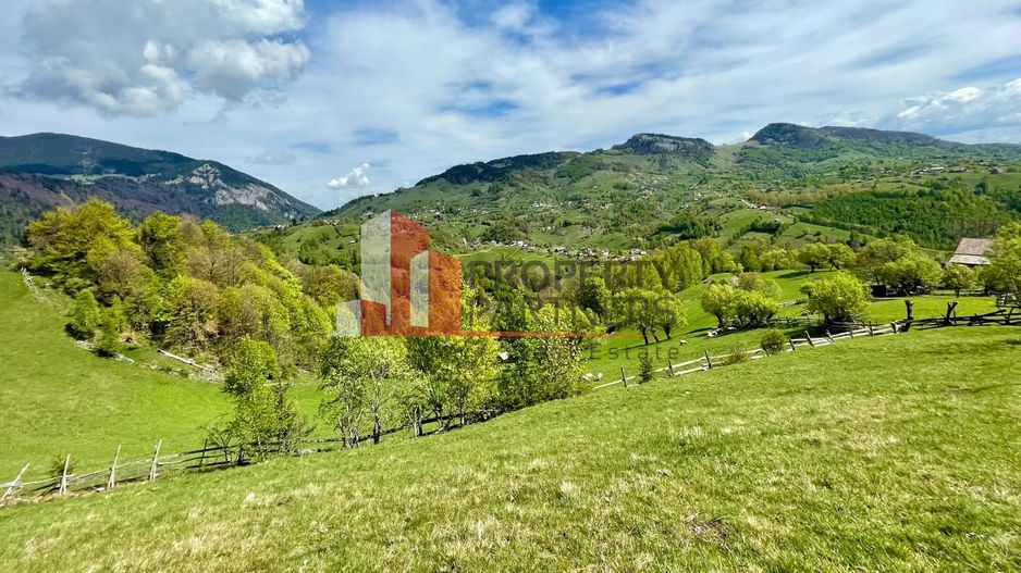 Teren in sat Pestera, comuna Moeciu. - Poză 5