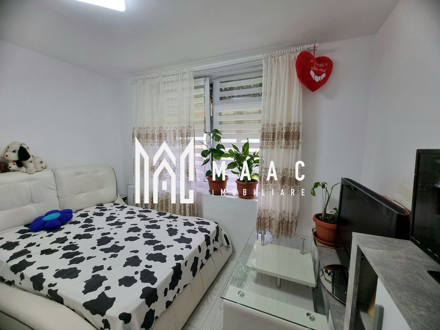 Apartament 3 camere | Balcon | Parțial mobilat | Doamna Stanca - Poză 1