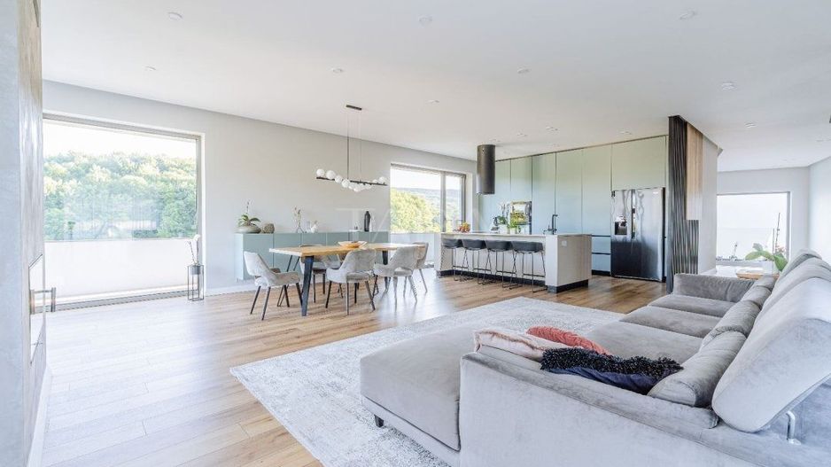 Vanzare casa individuala deosebita in zona Feleacu - Poză 1