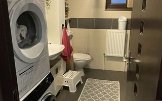 Casă cu 4 camere, curte 430 mp și acces asfaltat, Miroslava - Poză 5