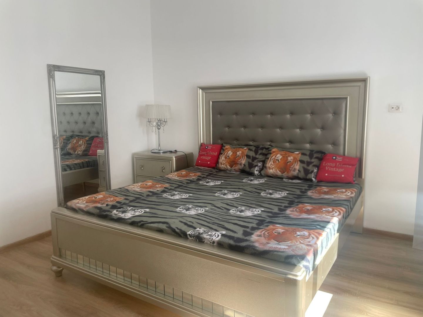 Casa de inchiriat - 200 mp - 6 dormitoare - Str. Tecuci - Poză 13