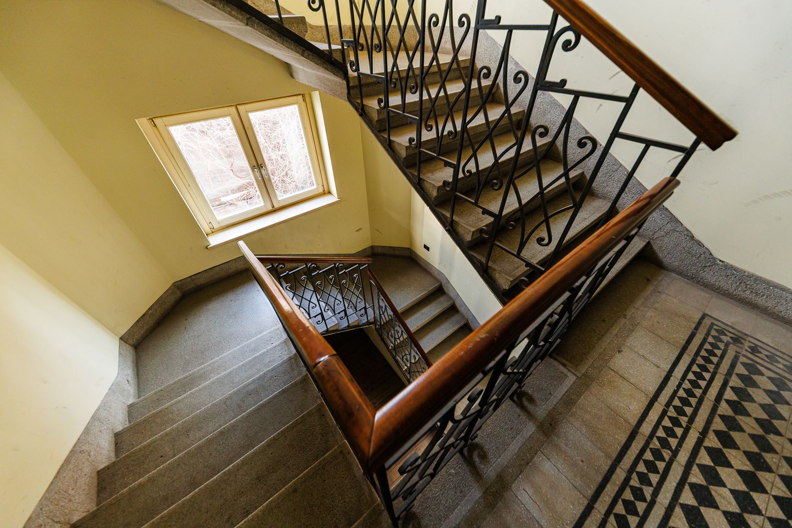 Asset investițional stabil – Clădire istorică în Timișoara - Poză 18