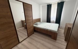 Închiriez casă individuală spațioasă 5 camere ( 200mp ) compusă din 2 apartamente cu intrare separată - Poză 4