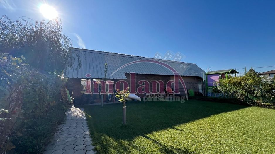 Casa cu garaj si curte - Balotesti - Poză 17