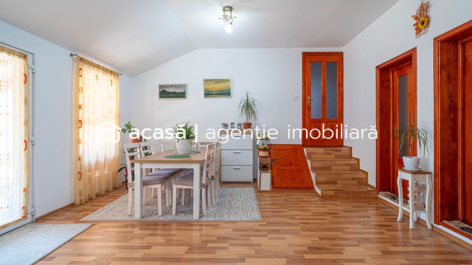 Casă spațioasă cu teren generos în Felnac – la 18 km de Arad - Poză 3