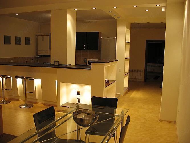 Apartament de 2 camere în vilă | 81 mp | Zona Polonă - Poză 2