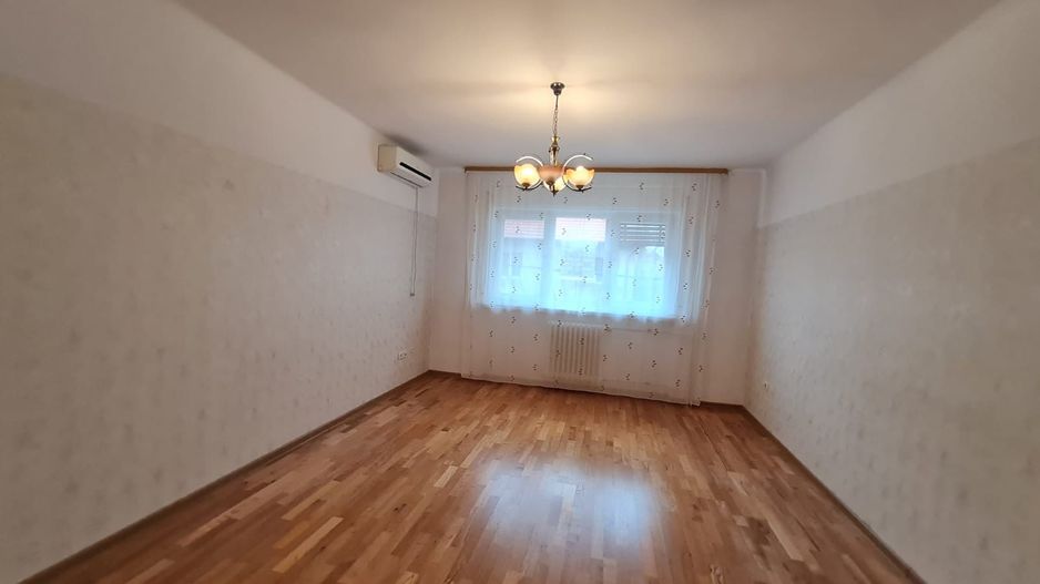 Apartament 4 camere la 5 minute de Piața Unirii - Poză 1
