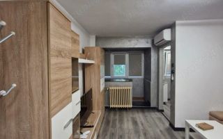 Garsonieră renovată 2025, parter, mobilată complet, zona Titan - Poză 2