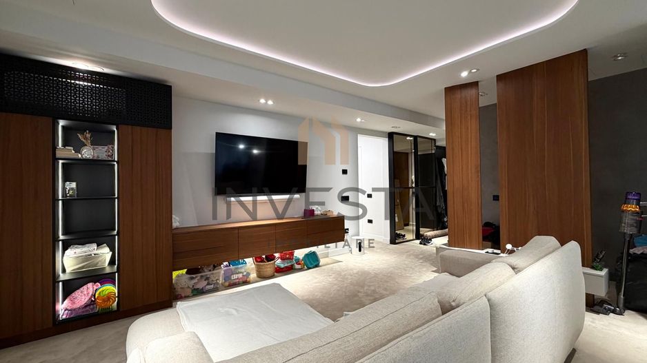 Apartament cu 3 camere in West City Tower ! - Poză 2