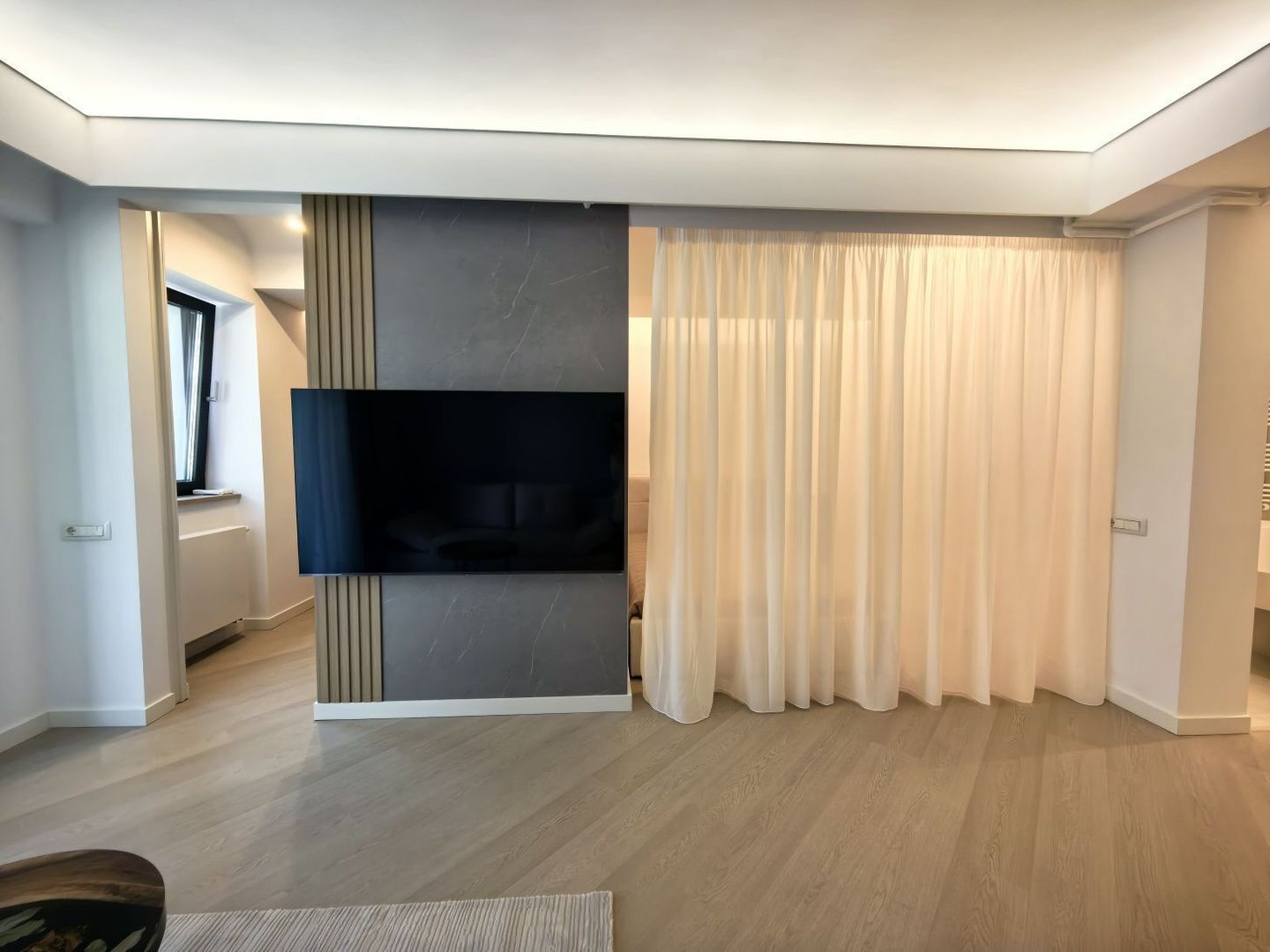 Studio de închiriat - Cortina North - Poză 5