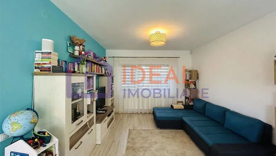 Triplex cu 5 camere complet mobilat si utilat, in SELIMBAR - Poză 15