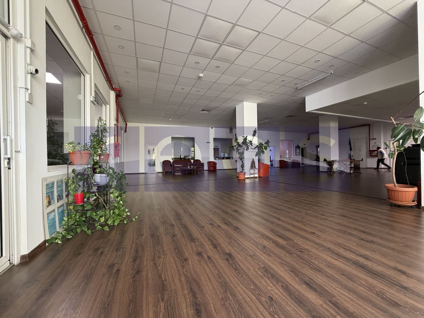 VANZARE SPATIU COMERCIAL | ZONA VITAN | 1184 MP - Poză 1