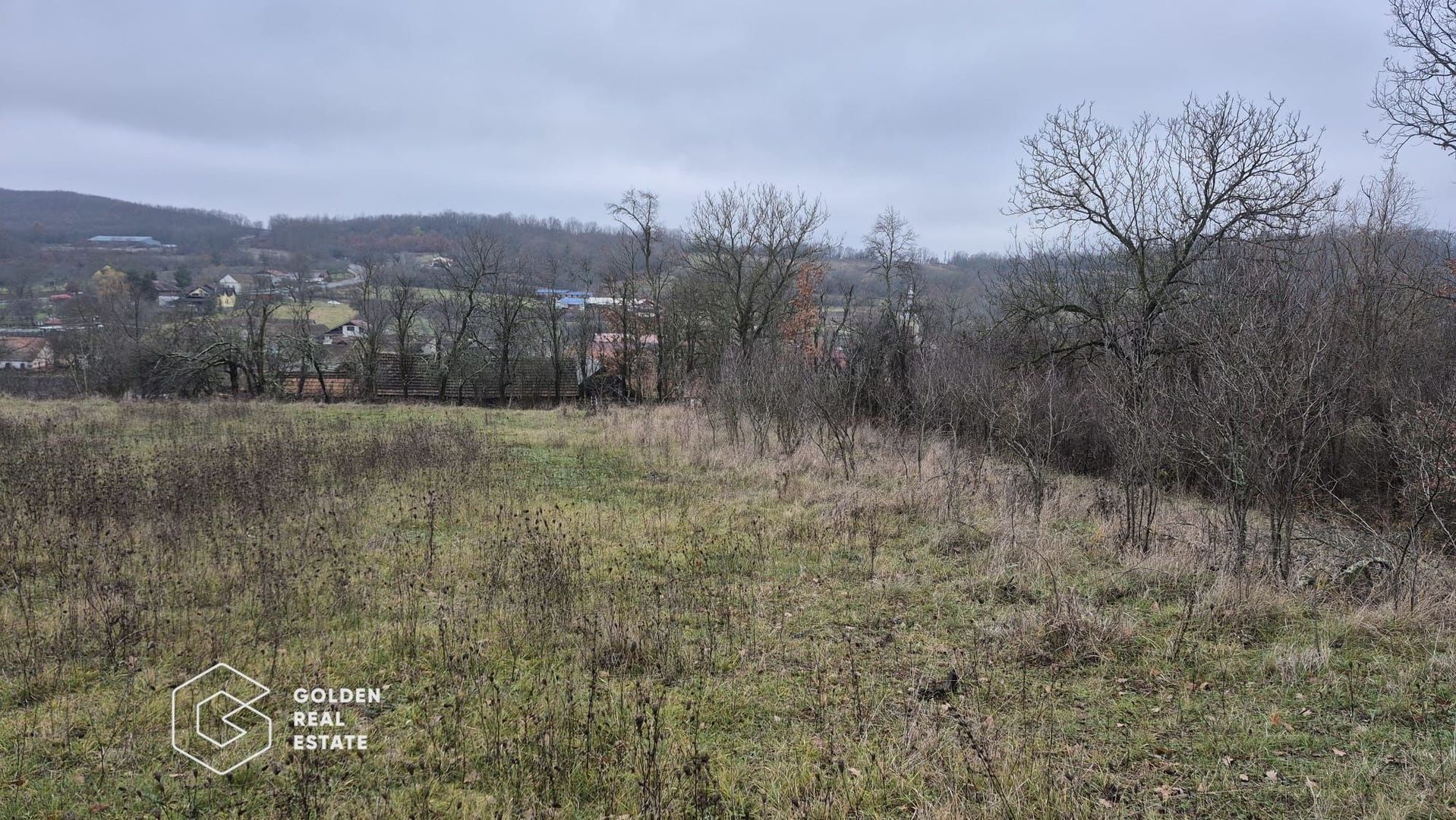 Teren intravilan, 2880 mp, comuna Sistarovat - Poză 1