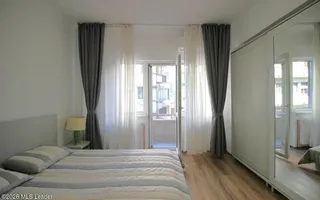 Piata Romana, 4 camere 138 MP total, Etaj 2/9, renovat - utilat, liber - Poză 15