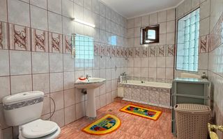 Apartament 4 camere | Curte | 3 bai | 4 balcoane | Strand - Poză 7